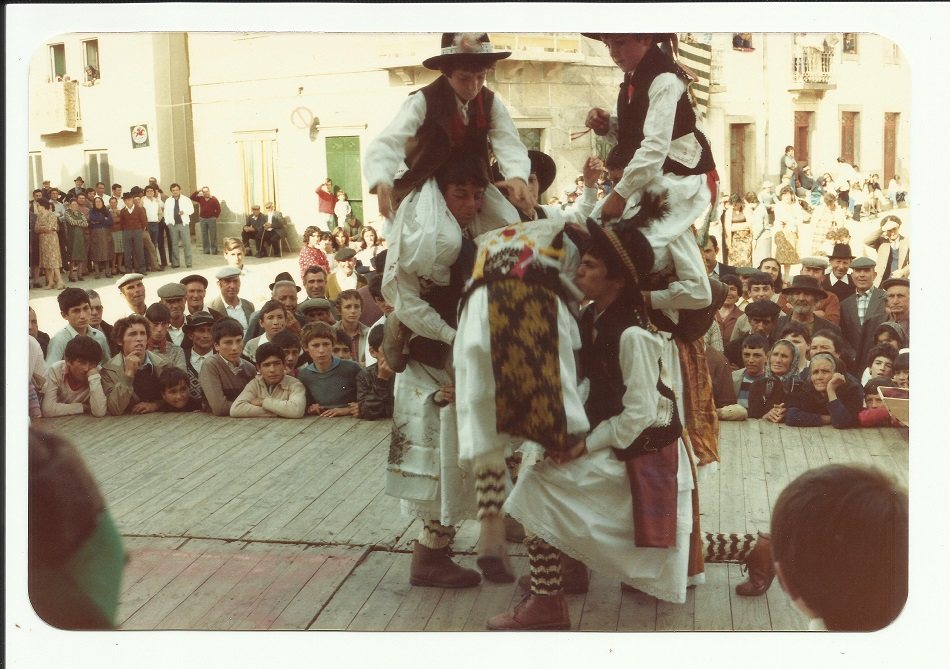 El grupo vuelve a empezar en el Centro Cultural de Sendim, con el primer grupo infantil.